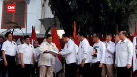 VIDEO: Dapat Kekuatan Baru, Prabowo Resmi Disokong Projo di Pilpres