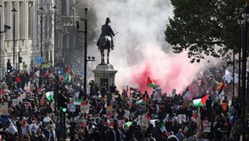 Berkoar Kebebasan, Kenapa Negara Barat Larang Demo Bela Palestina?