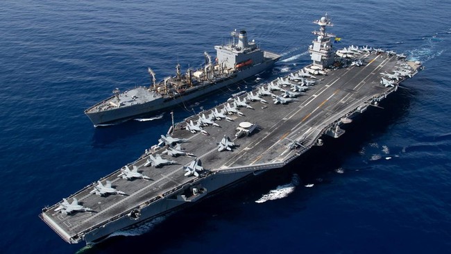 Trump Siaga Ikut Serang Iran, Kapal Induk Ketiga AS Merapat ke Timteng Armada kapal induk Amerika Serikat USS Ford dilaporkan akan dikerahkan ke wilayah dekat Israel di Timur Tengah ketika perang Iran vs Israel makin memanas.
