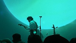 Lirik Lagu Manusia Terakhir di Bumi - Kunto Aji