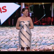 Canggih! Adobe Debut Gaun Digital Bisa Berganti Motif, Gimana Cara Kerjanya?