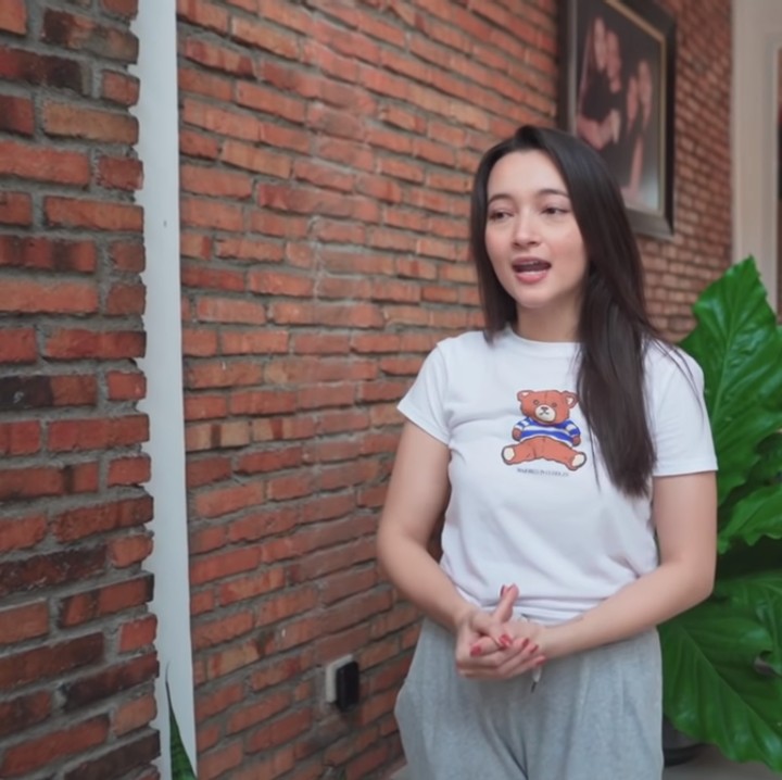 <p>Megan Anita Domani merupakan salah satu pemeran dan model muda di Tanah Air, Bunda. Adik aktor Bryan Domani ini lahir pada 14 Oktober 2002 dan baru genap berusia 21 tahun. (Foto: YouTube megan domani)<br /><br /><br /></p>