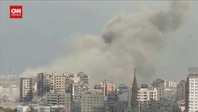 VIDEO: Asap Tebal Di Kota Gaza Terlihat Hingga Israel Pada Minggu Pagi