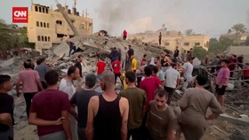 VIDEO: Serangan Udara Israel Hancurkan Rumah Di Kota Gaza