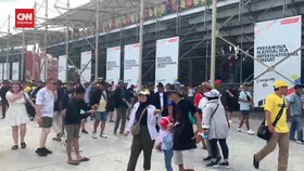VIDEO: Balapan Usai, Ribuan Fans Ogah Pulang dari Pertamina Mandalika