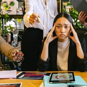 Jangan Dulu Menyerah, Terapkan 7 Cara Jitu Ini Agar Bisa Bekerja di Bawah Tekanan dan Minim Stres!