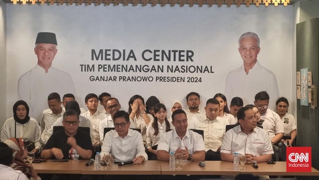 TPN Ganjar-Mahfud buka suara soal TKN Prabowo-Gibran yang keberatan kepada KPU terkait debat ketiga pilpres disiarkan MNC Group.