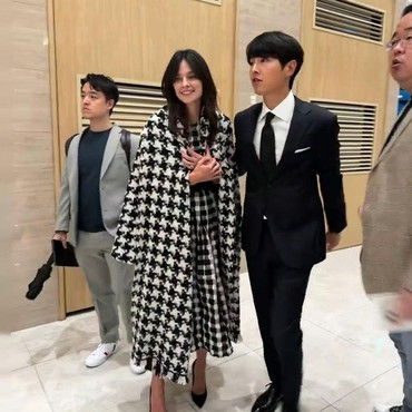 Katy Saunders Hamil, Song Joong Ki Bakal Punya 2 Anak