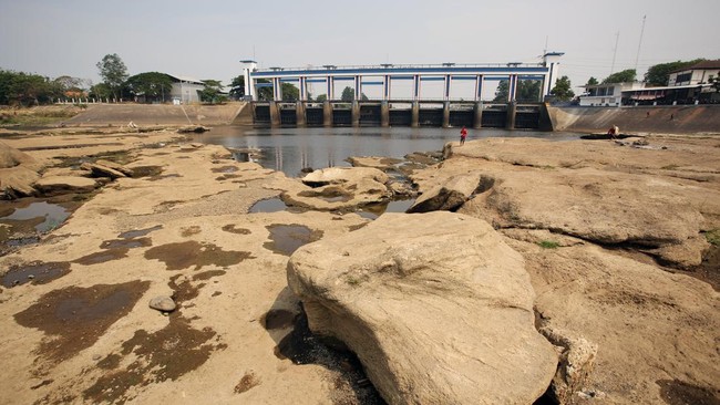 Gelombang Kemarau Melanda Pekan Ini, Menyerang Beberapa Daerah Termasuk Jakarta Selatan