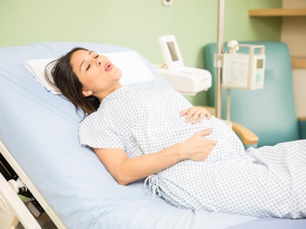 Usus Buntu saat Hamil: Gejala, Dampak Bagi Janin & Penanganan dengan Operasi