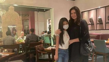 Sempat Jadi Ibu Sambung, 7 Potret Kedekatan Catherine Wilson & Anak Idham Masse