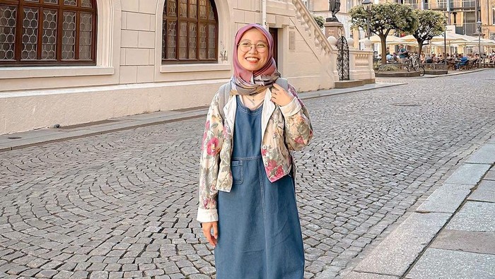 Cynthia Utami Cuan Jualan Nasi Padang di Jerman