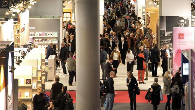 Banyak negara, termasuk Indonesia dan Malaysia, tarik diri setelah tahu Frankfurt Book Fair dukung Israel di tengah perang dengan Hamas. 