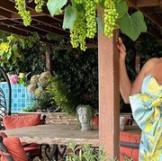 Ibu Ini Hasilkan Rp153 Juta Sebulan dari Jualan Pasta Warna-Warni, Ini Kisahnya!