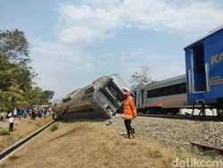 Suasana Terkini TKP Kecelakaan KA Argo Semeru dan Argo Wilis di Sentolo