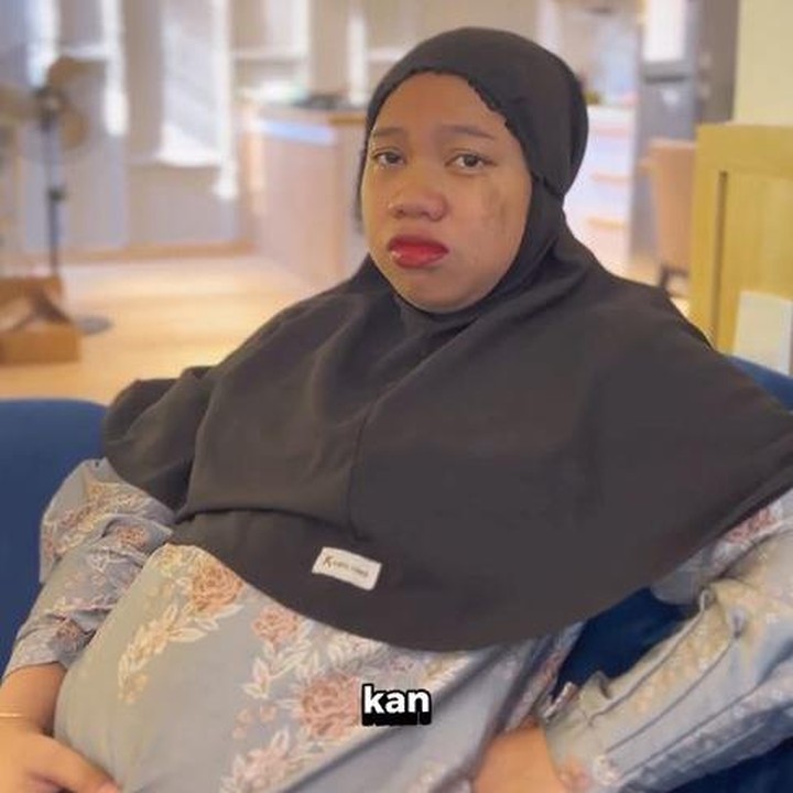 <p>Mumuk dan suami memang dikenal pasangan yang kompak, Bunda. Beberapa tahun belakangan, Mumuk dan sang suami kerap membuat konten. Nah, beberapa bulan terakhir, keduanya rutin membuat konten soal perjalanam kehamilan pertama ini di media sosial. (Foto: Instagram @mumukgomez)</p>