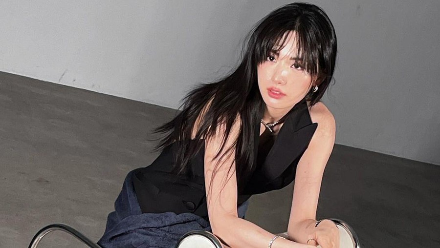 Nana Eks After School