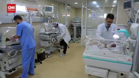 VIDEO: Dokter Tolak Tinggalkan Gaza Demi Rawat Korban Serangan Israel