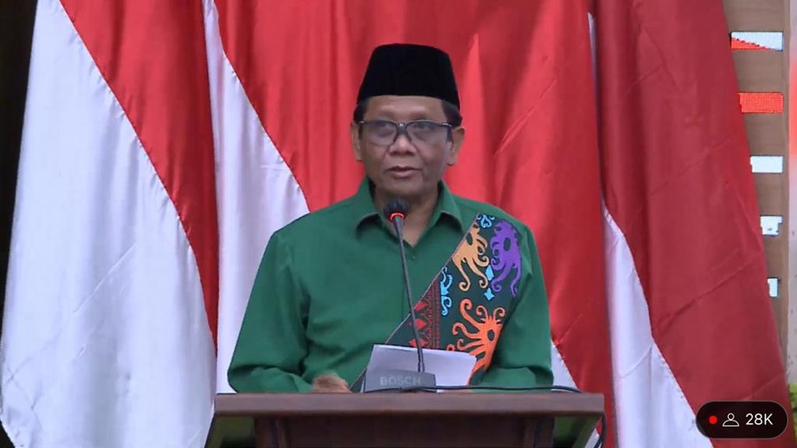 Menko Polhukam Mahfud MD usai diumumkan jadi cawapres Ganjar Pranowo. (Youtube PDI Perjuangan)