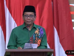 Mahfud Harap Nawawi Berani Usai Dilantik Jadi Ketua KPK Sementara