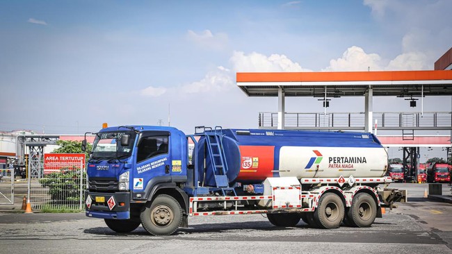Pertamina Patra Niaga mengambil peran menjadi pionir dalam mendukung upaya transisi energi dengan menawarkan Green Fuel Project.