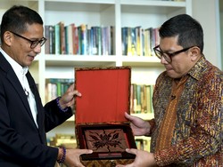Alasan Bikin Desa Wisata, Sandiaga: Biasanya Pariwisata Milik Orang Berduit