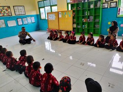 Saksikan Hoegeng Corner Aiptu Zainudin di detikPagi pukul 10.00 WIB