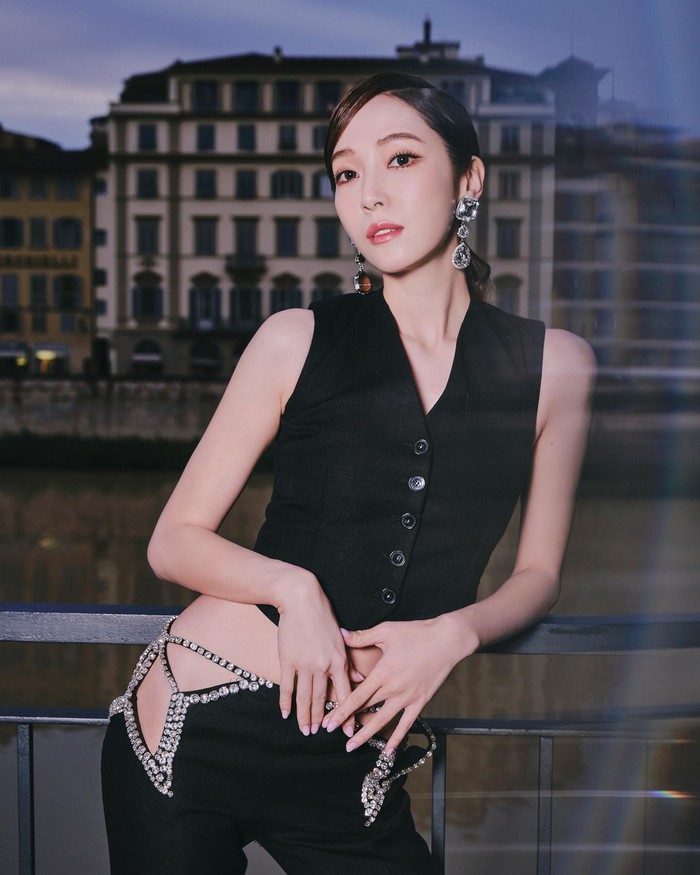 Bak anak pengusaha ternama, kakak dari Krystal Jung juga selalu menawan dengan kehidupannya yang glamor. Yup, siapa lagi kalau bukan Jessica Jung yang sering 'healing' lintas negara./ Foto: instagram.com/jessica.syj