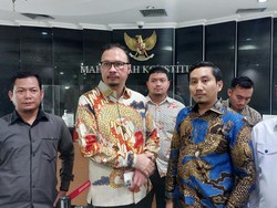 Hakim MK Saldi Isra Diadukan ke Majelis Kehormatan soal Ucapan Bingung