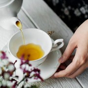 Apakah Minum Secangkir Teh Sebelum Tidur Bisa Datangkan Manfaat untuk Tubuh?