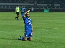 Hasrat Besar Marc Klok Juara Bersama Persib Bandung