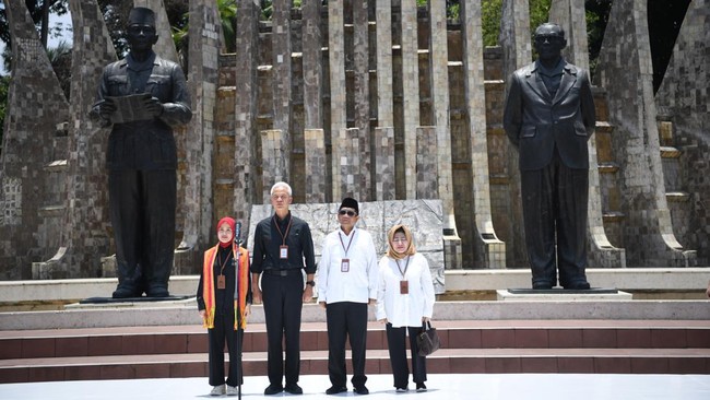Ganjar Pranowo-Mahfud MD memilih Tugu Proklamasi karena ingin menjadi presiden-wakil presiden dan melanjutkan cita-cita Proklamasi 1945.