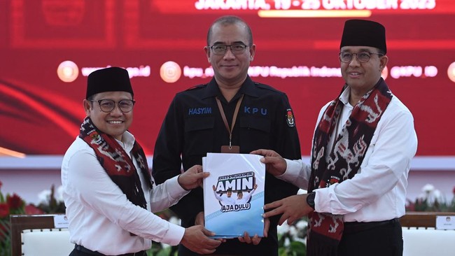 Pasangan Anies Baswedan-Muhaimin Iskandar mengusung 14 visi misi di bidang ekonomi, antara lain; ekonomi tumbuh 6,5 persen dan pekerjaan tambah 15 juta.