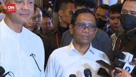 VIDEO: Mahfud Ingin Temui Langsung Jokowi Usai Jadi Cawapres