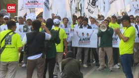 VIDEO: Massa Anies-Cak Imin Padati KPU Jelang Pendaftaran