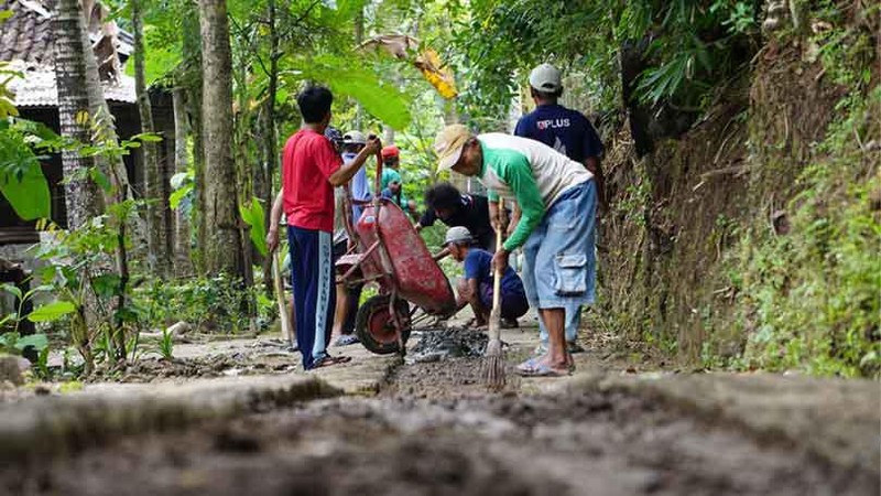 Pemerintah menyiapkan amunisi berupa dana desa dan otonomi khusus (Otsus) untuk mendorong pertumbuhan ekonomi pada 2024