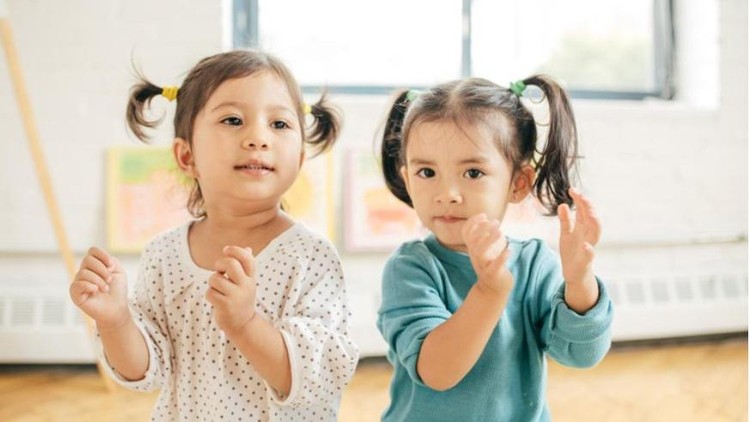 Agar Si Kecil merasa bahagia di hari ulang tahunnya, jangan lupa selipkan ucapan yang menyentuh hati dan penuh doa, Bunda. Nah, apa saja ya pilihannya?