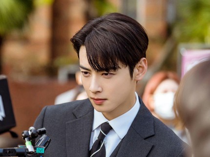 7 Potret BTS Drama Korea A Good Day to Be a Dog, Cha Eun Woo Curi Perhatian