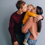 Almond Parenting hingga Lawnmower Parenting, Ini 10 Jenis Parenting yang Jarang Diketahui Orang