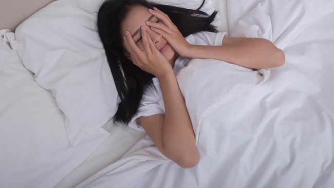 Tidak harus selalu mengandalkan obat, Anda bisa mengandalkan rebusan bahan alami untuk mengatasi insomnia.