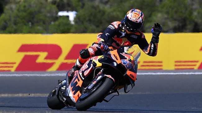 MotoGP Australia 2023 mengalami perubahan jadwal drastis akhir pekan ini. Balapan Grand Prix yang biasa digelar Minggu, akan berlangsung Sabtu (21/10).