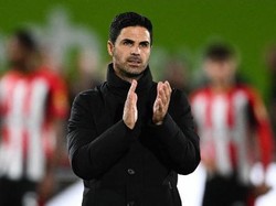 Arsenal Tampil Buruk, Arteta Pasang Badan