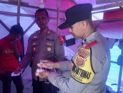 Parah! AS Edarkan Obat Terlarang di Tenda Bekas Pengungsi Gempa Cianjur