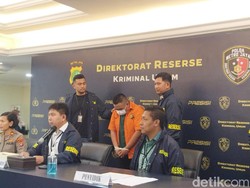 Tampang Pengemudi Fortuner Pakai Pelat Polri Palsu di Jakut