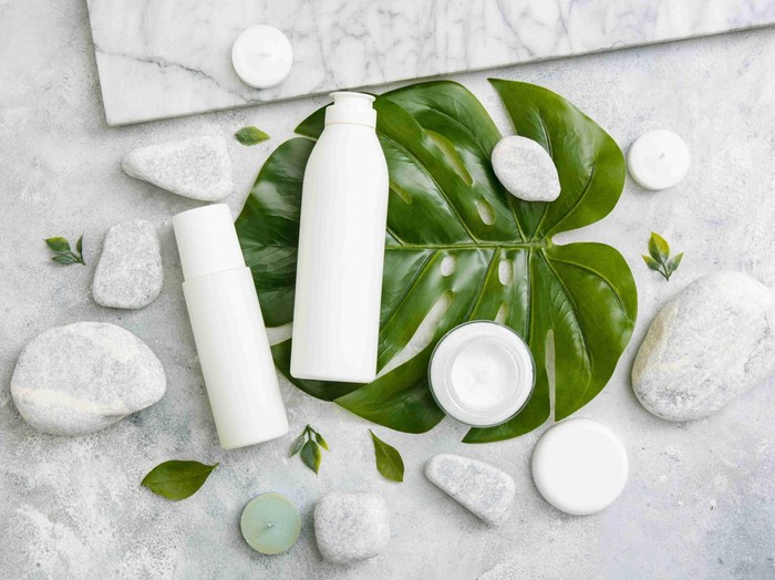 Bahan skincare untuk menuntaskan masalah kulit/Foto: Freepik/Freepik