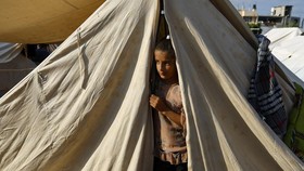 FOTO: Kamp Tenda Pengungsi di Gaza Bangkitkan Trauma Lama