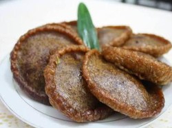 Lezatnya Kue Pinyaram, Sejenis Kue Cucur Khas Minangkabau