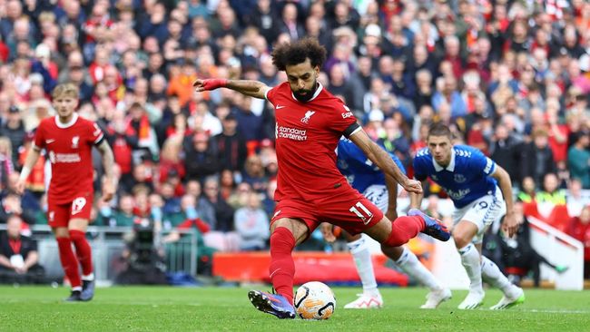 Liverpool Defeats Everton 2-0 in Premier League Match: Mohamed Salah Scores Winning Goals