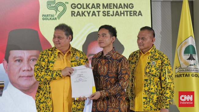 Ketua DPP Golkar, Dave Laksono menyebut Presiden Jokowi juga bakal hadir dalam perayaan HUT ke-59 Golkar di Kantor DPP, Slipi, Jakarta Barat, besok.
