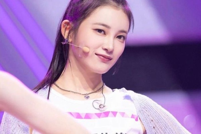 Sakurai Miu merupakan kontestan Produce 101 Japan yang akhir-akhir ini namanya viral./ foto: instagram.com/produce101japan_official